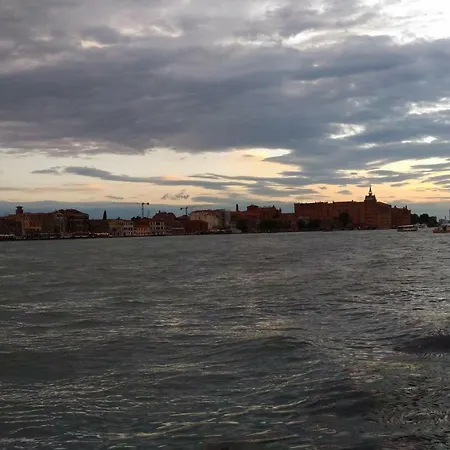 Dorsoduro461 Bed & Breakfast Venice