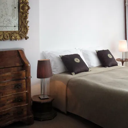 Dorsoduro461 Bed & Breakfast Venice